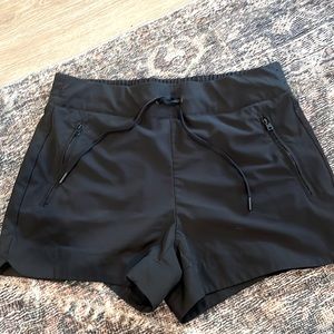 Women’s black workout shorts - size Large